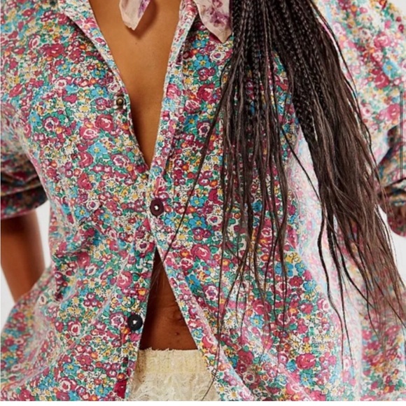 Magnolia Pearl floral shirt - Picture 3 of 6